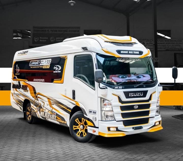 ISUZU ELF MICROBUS E4 LONG (4T)